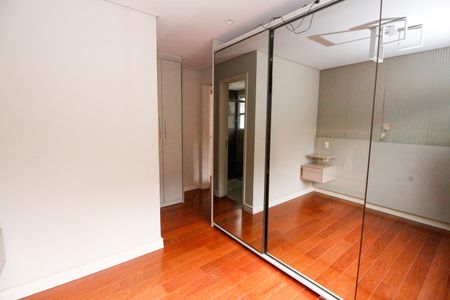 Apartamento à venda com 73m², 2 quartos e 1 vagaSuíte