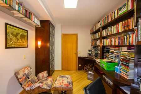 Apartamento à venda com 211m², 4 quartos e 3 vagasQuarto 1