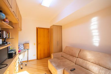 Apartamento à venda com 211m², 4 quartos e 3 vagasQuarto 2