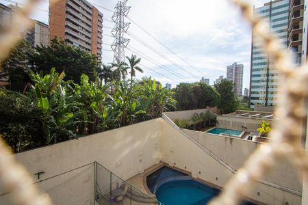 Apartamento à venda com 211m², 4 quartos e 3 vagasVista