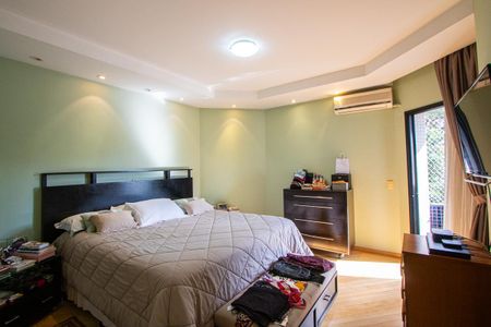 Apartamento à venda com 211m², 4 quartos e 3 vagasSuíte1