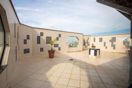 Apartamento à venda com 211m², 4 quartos e 3 vagasÁrea comum - Área externa da churrasqueira