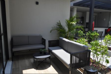 Apartamento à venda com 45m², 2 quartos e 1 vagaÁrea comum