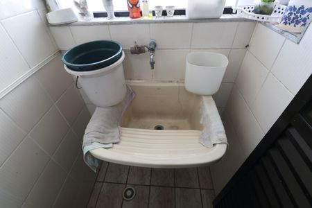 Apartamento para alugar com 114m², 3 quartos e 1 vagaÁrea de Serviço