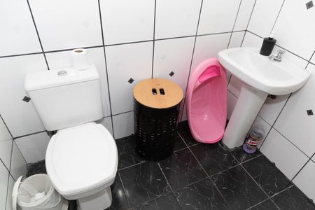 Casa à venda com 127m², 3 quartos e 1 vagaBanheiro Social