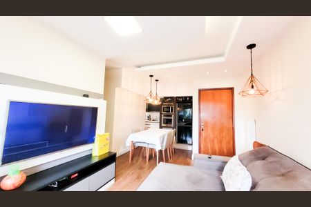 Apartamento à venda com 75m², 2 quartos e 1 vagaSala