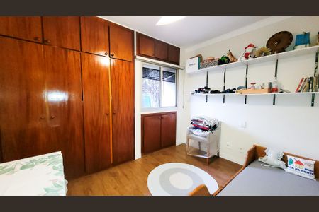 Apartamento à venda com 75m², 2 quartos e 1 vagaQuarto 2