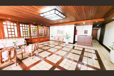 Apartamento à venda com 75m², 2 quartos e 1 vagaHall social