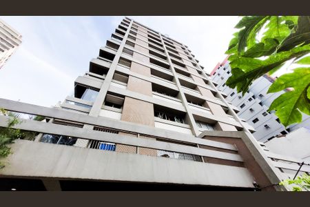 Apartamento à venda com 75m², 2 quartos e 1 vagaFachada