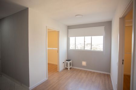 Apartamento para alugar com 32m², 2 quartos e sem vaga Apartamento para alugar com 32m², 2 quartos e sem vagaSala