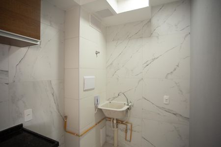 Apartamento para alugar com 32m², 2 quartos e sem vaga Apartamento para alugar com 32m², 2 quartos e sem vagaÁrea de Serviço