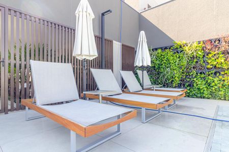 Studio à venda com 25m², 1 quarto e sem vagaÁrea comum - Piscina