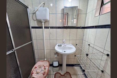 Casa à venda com 130m², 3 quartos e 1 vagaBanheiro de Serviço