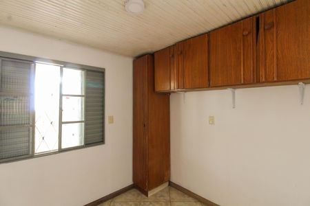 Casa para alugar com 129m², 4 quartos e 1 vaga Casa para alugar com 129m², 4 quartos e 1 vagaQuarto 1