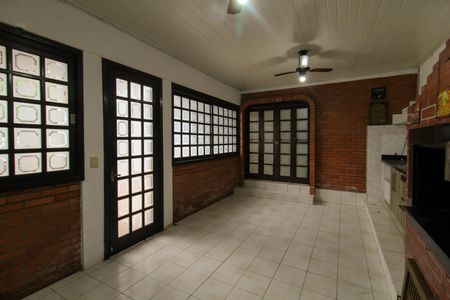 Casa para alugar com 129m², 4 quartos e 1 vaga Casa para alugar com 129m², 4 quartos e 1 vagaÁrea gourmet