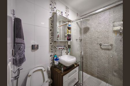 Apartamento à venda com 62m², 1 quarto e 1 vagaBanheiro Corredor