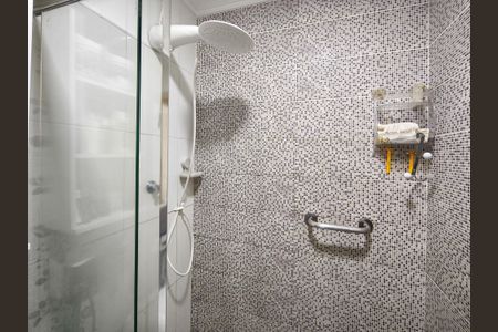 Apartamento à venda com 62m², 1 quarto e 1 vagaBanheiro Corredor