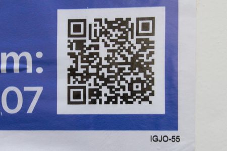 Casa à venda com 200m², 6 quartos e 2 vagas Casa à venda com 200m², 6 quartos e 2 vagasIGJO-55