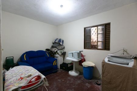 Casa à venda com 200m², 6 quartos e 2 vagas Casa à venda com 200m², 6 quartos e 2 vagasQuarto 5