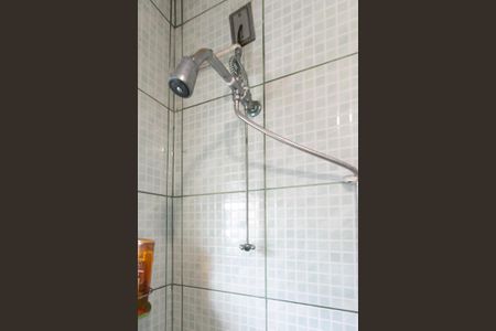 Casa à venda com 200m², 6 quartos e 2 vagas Casa à venda com 200m², 6 quartos e 2 vagasBanheiro da Suíte