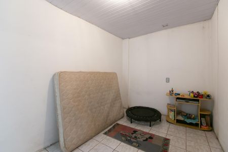 Casa à venda com 200m², 6 quartos e 2 vagas Casa à venda com 200m², 6 quartos e 2 vagasQuarto 2