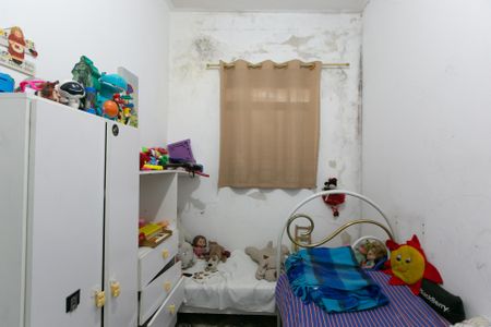 Casa à venda com 200m², 6 quartos e 2 vagas Casa à venda com 200m², 6 quartos e 2 vagasQuarto 3