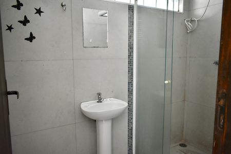 Casa para alugar com 42m², 2 quartos e sem vaga Casa para alugar com 42m², 2 quartos e sem vagaBanheiro
