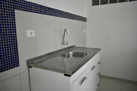 Casa para alugar com 42m², 2 quartos e sem vaga Casa para alugar com 42m², 2 quartos e sem vagaCozinha