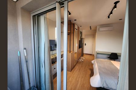 Studio à venda com 29m², 1 quarto e sem vagaVaranda