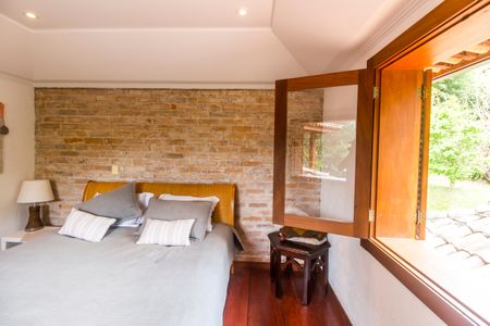 Casa à venda com 730m², 4 quartos e 6 vagasSuíte 3