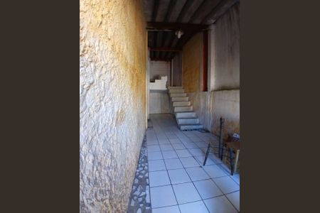 Casa à venda com 3 quartos, 300m² em Jardim Peri Peri, São Paulo