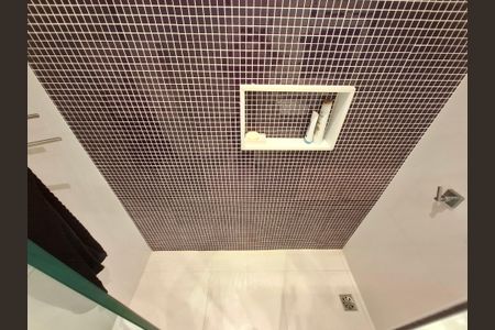 Apartamento à venda com 130m², 3 quartos e sem vagaBanheiro