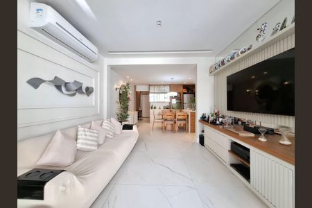 Apartamento à venda com 130m², 3 quartos e sem vagaSala