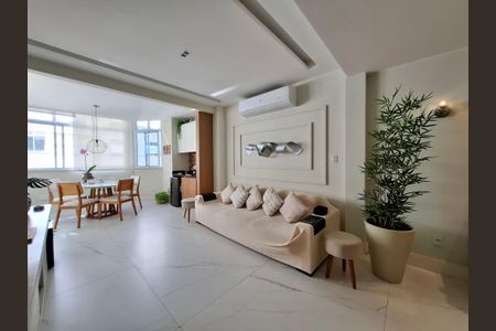 Apartamento à venda com 130m², 3 quartos e sem vagaSala