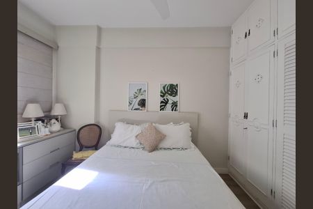 Apartamento à venda com 130m², 3 quartos e sem vagaQuarto 1