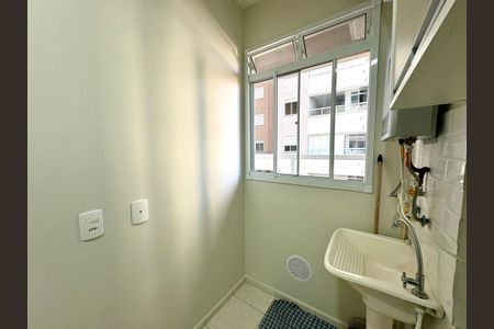 Apartamento para alugar com 48m², 2 quartos e 1 vagaÁrea de Serviço