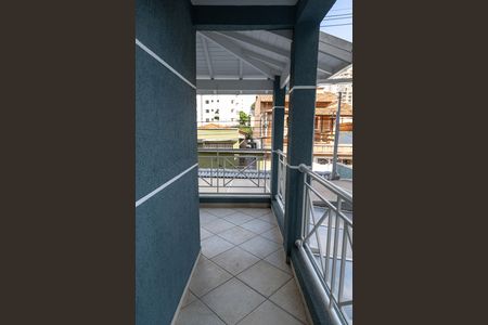 Casa à venda com 216m², 3 quartos e 4 vagas Casa à venda com 216m², 3 quartos e 4 vagasVaranda da Suíte 1