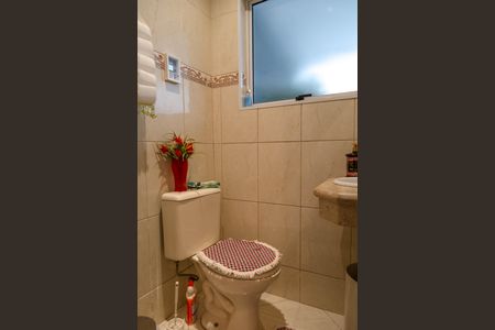 Casa à venda com 216m², 3 quartos e 4 vagas Casa à venda com 216m², 3 quartos e 4 vagasLavabo