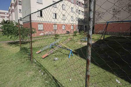 Apartamento à venda com 52m², 2 quartos e 1 vaga Apartamento à venda com 52m², 2 quartos e 1 vagaÁrea comum - Playground
