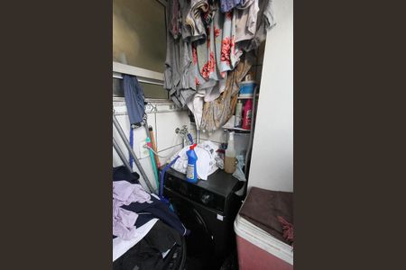 Apartamento à venda com 52m², 2 quartos e 1 vaga Apartamento à venda com 52m², 2 quartos e 1 vagaÁrea de Serviço