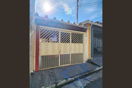 Casa à venda com 116m², 2 quartos e 1 vagaFachada