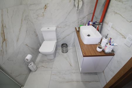 Casa à venda com 150m², 3 quartos e 1 vagaBanheiro 2