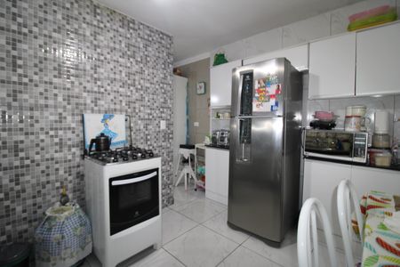 Casa à venda com 150m², 3 quartos e 1 vagaCasa 2 - Sala / Cozinha