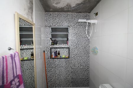 Casa à venda com 150m², 3 quartos e 1 vagaCasa 2 - Banheiro