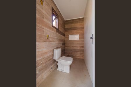 Casa à venda com 283m², 4 quartos e 4 vagas Casa à venda com 283m², 4 quartos e 4 vagasÁrea Externa - Lavabo