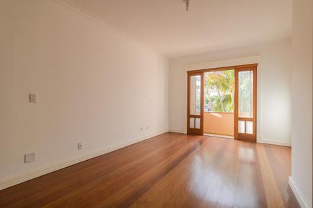 Casa à venda com 283m², 4 quartos e 4 vagas Casa à venda com 283m², 4 quartos e 4 vagasSuíte 1