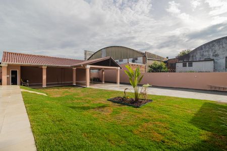 Casa à venda com 283m², 4 quartos e 4 vagas Casa à venda com 283m², 4 quartos e 4 vagasÁrea Externa