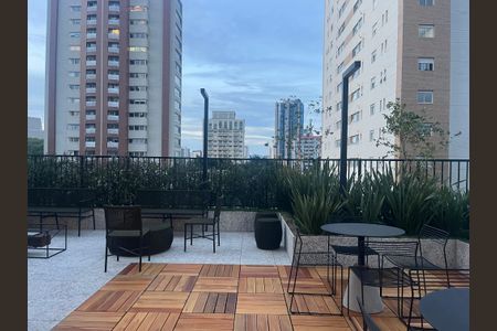 Studio à venda com 26m², 1 quarto e sem vagaÁrea comum - Salão de festas