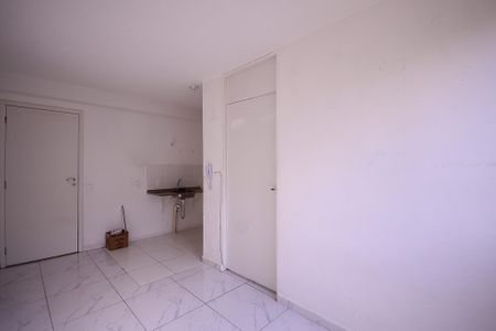 Apartamento à venda com 35m², 2 quartos e sem vaga Apartamento à venda com 35m², 2 quartos e sem vagaSala/Cozinha