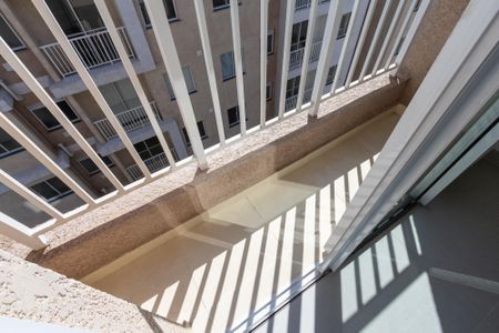 Apartamento à venda com 38m², 2 quartos e sem vaga Apartamento à venda com 38m², 2 quartos e sem vagaVaranda